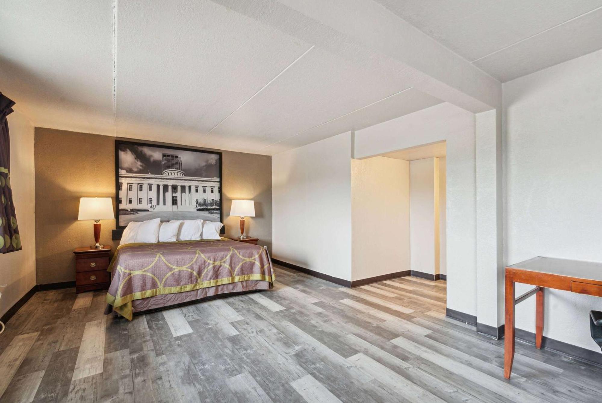 Super 8 By Wyndham Millbury/Toledo Hotel Екстериор снимка